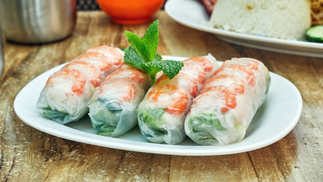 Fresh Rice Paper Rolls With Pork And Prawn