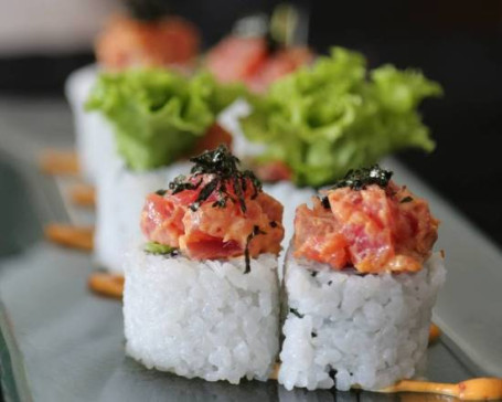 Spicy Tuna Roll Half (4Pcs)