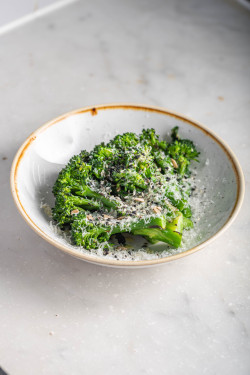 Grilled Tenderstem Brocoli, Olive Oil