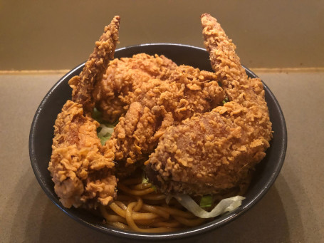 Fried Chicken Wings On Noodle