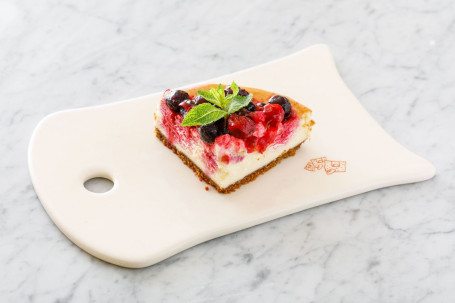 Berry Cheesecake Slice