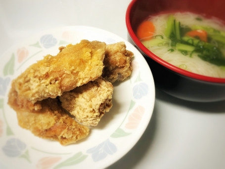 Crispy Chicken Wings Noodle Soup