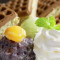 Hóng Dòu Mǒ Chá Bīng Qí Lín Sōng Bǐng Tào Cān Waffle With Matcha Ice Cream And Azuki Beans Set