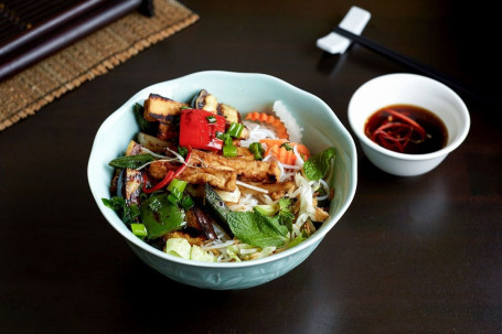 Boiled Vermicelli With Fried Mixed Vegetables And Tofu