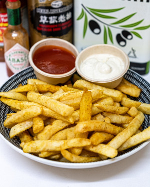 Thick Cut Chips With Bbq Sauce