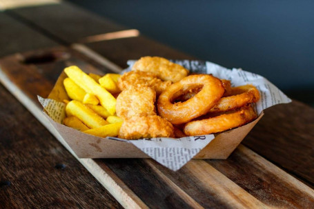 Chips And Nuggets And Onion Rings Bowl