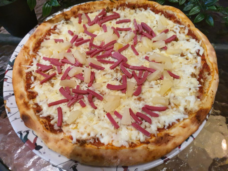 Hawaiian Pizza (Ham Pineapple)