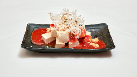 Tofu With Garlic And Tomato Sauce