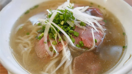 Ph01. Rare Steak Pho