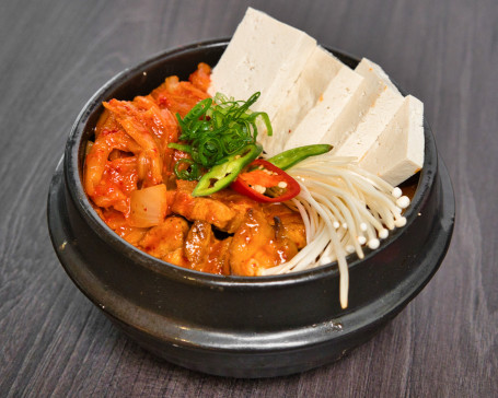Kimchi Stew With Tuna