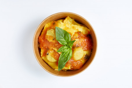 Bolognesi Setain Ravioli In Tomato And Basil Sauce