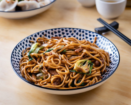 Shanghai Fried Noodles With Prawn Meat