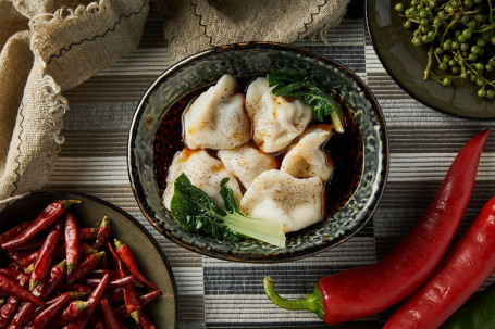 Vegetable Dumplings With Spicy And Numbing Sauce Má Là Sù Chāo Shǒu (6 Jiàn