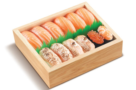 Zá Jăn Sān Wén Yú Shòu Sī Shèng B Gòng12Jiàn Set Di Sushi Di Salmone Assortito B Totale 12 Pezzi