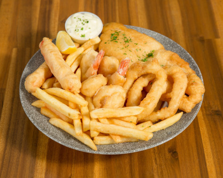 Fishermans Catch (Battered And Crispy)