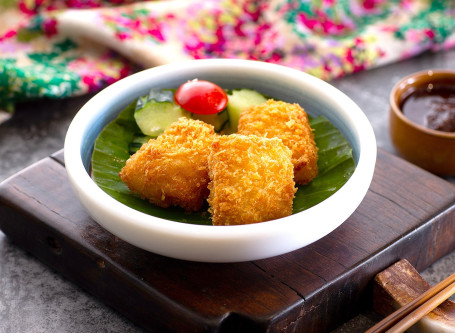 Cān Bā Yī Kǒu Cuì Yú (5Jiàn Sambal Fish Nuggets (5Pcs