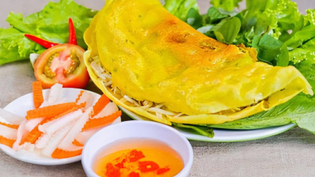 E3 Vietnamese Sizzling Pancakes With Seafood
