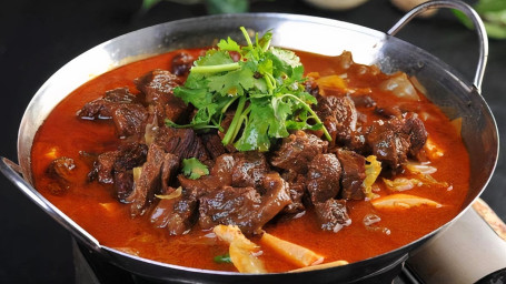 Beef Hot Pot Là Niú Ròu Huǒ Guō