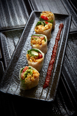 Vegetable Kaki Age Roll Yě Cài Tiān Fù Luó Juǎn