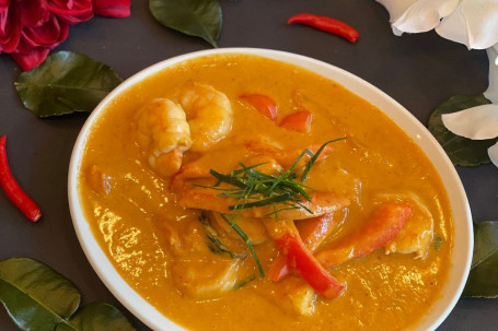 Panang Curry With Prawns