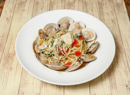 Linguine Vongole Xiāng Suàn Xiàn Ròu Biǎn Yì Fěn