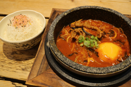 Spicy Korean Beef Soup Hán Shì Là Niú Ròu Fěn Sī Tāng