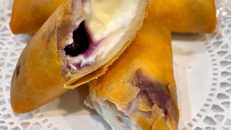 Blueberry Cheesecake Spring Roll