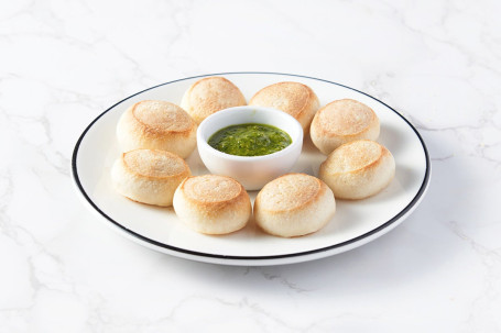 Baked Dough Balls (V)(N) Jú Miàn Bāo Qiú