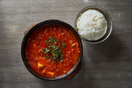 Kimchi Soup Comes With Rice Pào Cài Tāng Gēn Fàn