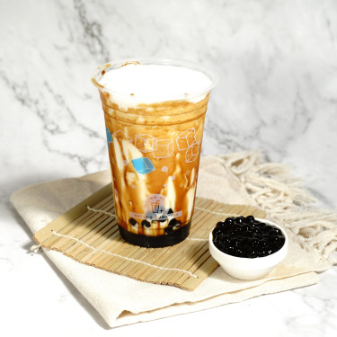 Hēi Táng Zhēn Zhū Xiān Nǎi Brown Sugar Milk With Bubbles