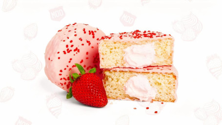 Strawberries Cream No Name Cake