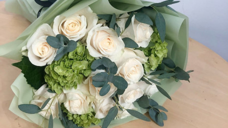 Dozen White Rose Bouquet