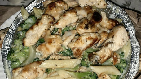 Ziti With Chicken Broccoli Alfredo Dinner