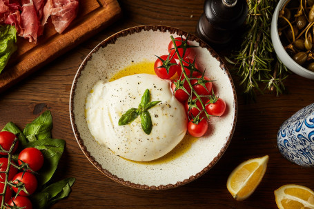 Burrata Al Pomodoro