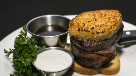 Horseradish Crusted Filet 10 Oz.