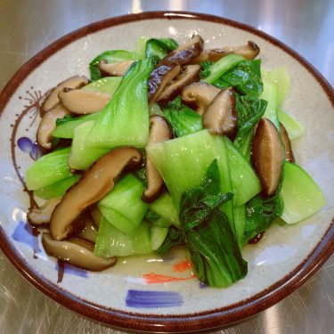 Stir Fried Choy And Chinese Mushroom