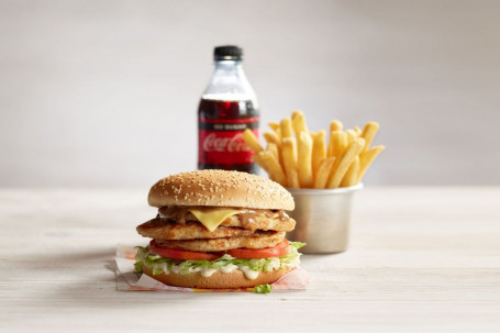 Triple Fillet Oprego Burger Meal (3070 Kj).