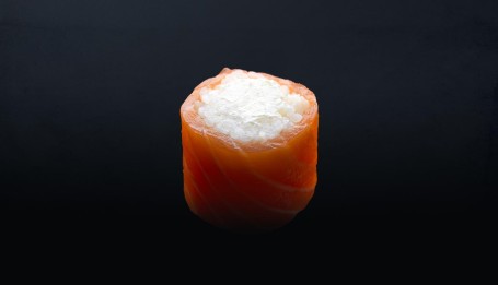 Cheese Salmon Maki (6 Pieces)