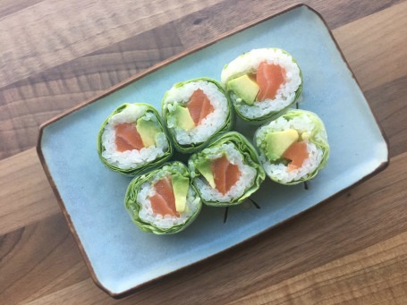Rice Paper Salmon And Avocado Roll (6Pcs)