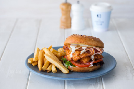Fried Chicken Caesar Burger (6080 Kj)
