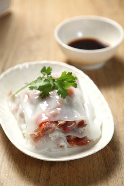 Chā Shāo Cháng Fěn Rice Roll With Bbq Pork