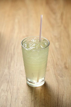 Tài Shì Qīng Níng Bīng Thai Lime Ice (Iced)