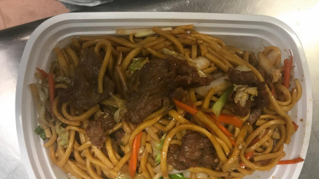 24.Quart Beef Lo Mein