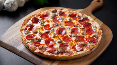 Classic Sausage Pepperoni Medium (12