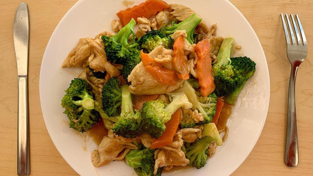 52. Chicken With Broccoli 「Jiè Lán Jī」