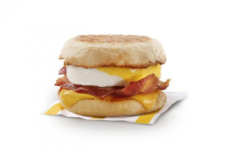 Bacon Mcmuffin With Egg [310.0 Cals]