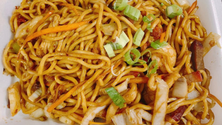 52:House Special Lo Mein