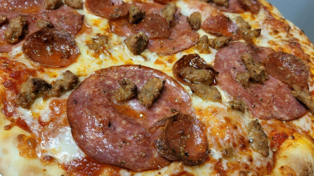 Meat Lovers Pizza (16 Specialty Pizza)
