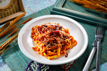 Tagliatelle Amatriciana Yì Shì Yān Ròu Fān Jiā Shǒu Gōng Yuán Miàn