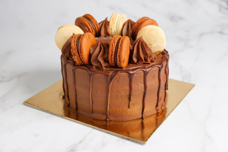 Triple Chocolate Delight Gateau (6Inch)